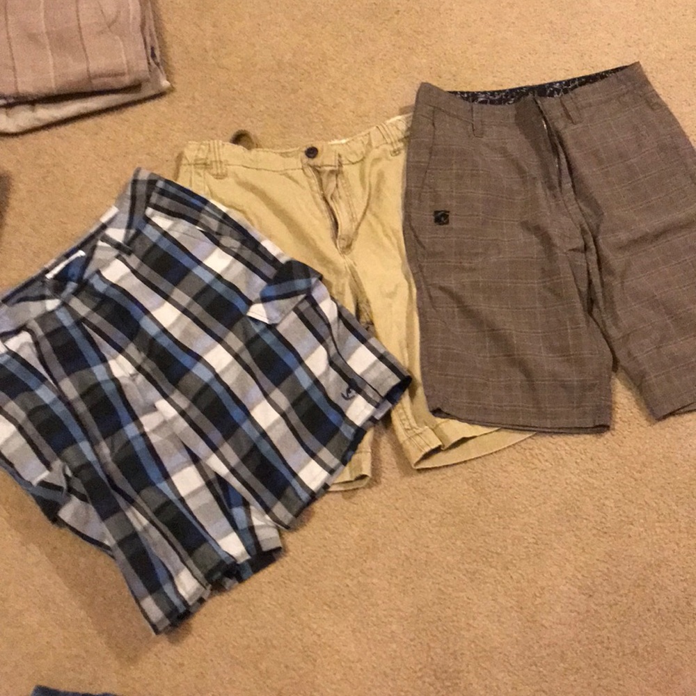 3 pairs of size 34 shorts